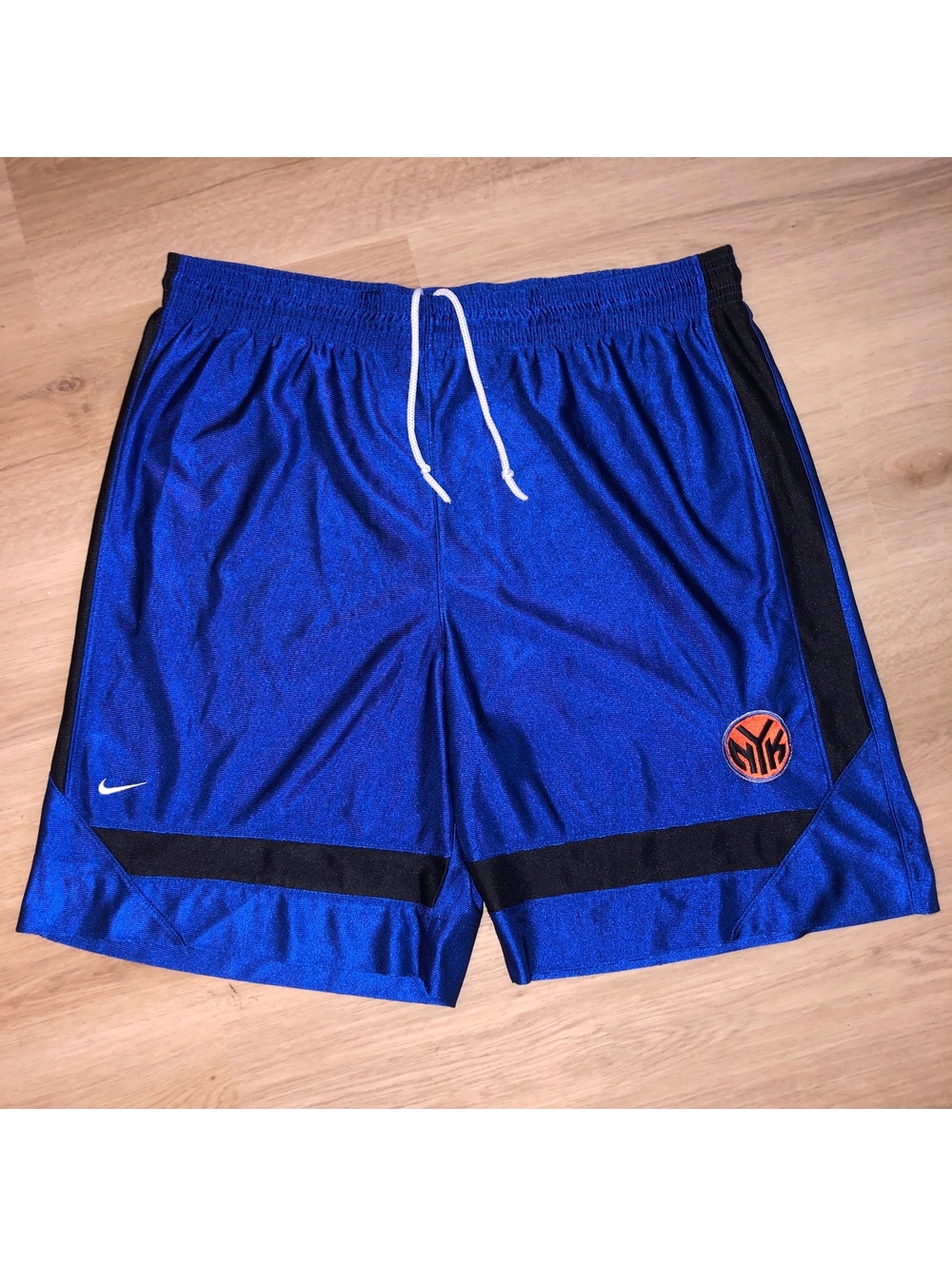 VINTAGE Y2K NIKE TEAM NEW YORK KNICKS SHORTS SHINY BLUE RETRO MENS SIZE MEDIUM